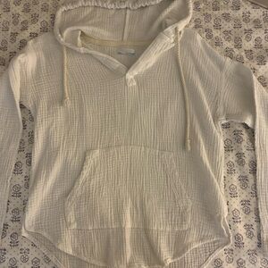 Linen altered state pull over